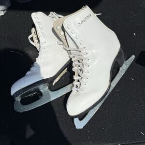Lange Figure Skates Vintage-style White Size 5